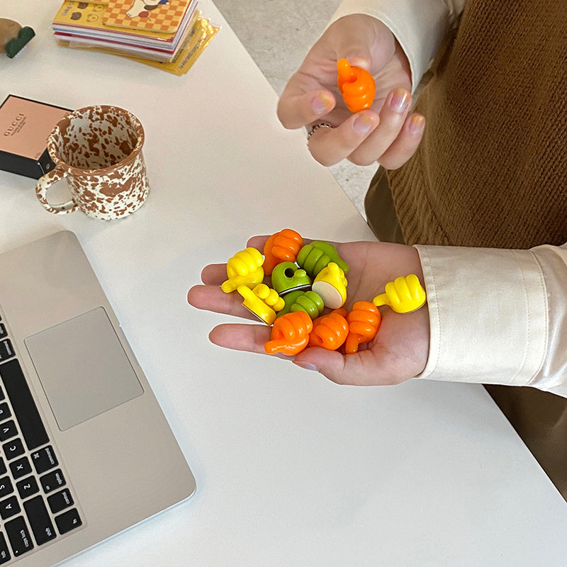 Multifunctional Clip Holder - Versatile Thumb Hooks for Home and Office - Mallora Shop