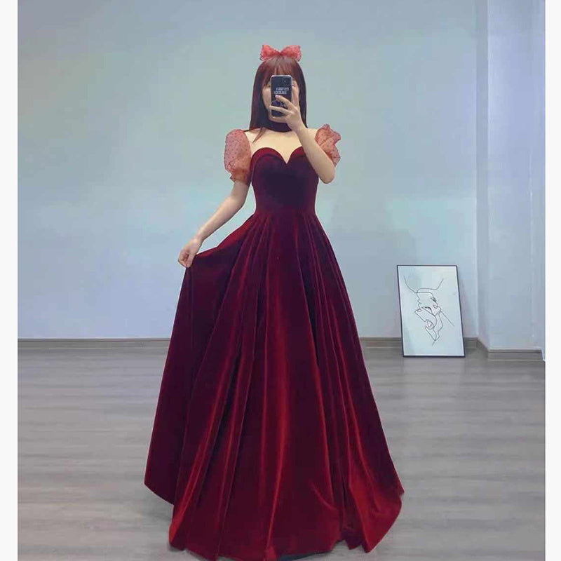 Noble Wine Red Velvet Toast Bridal Gown