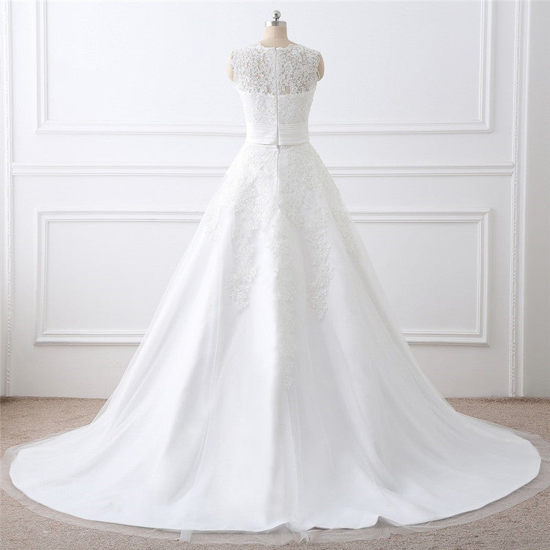 Two-piece White Wedding Dress With Round Neck And Elegant