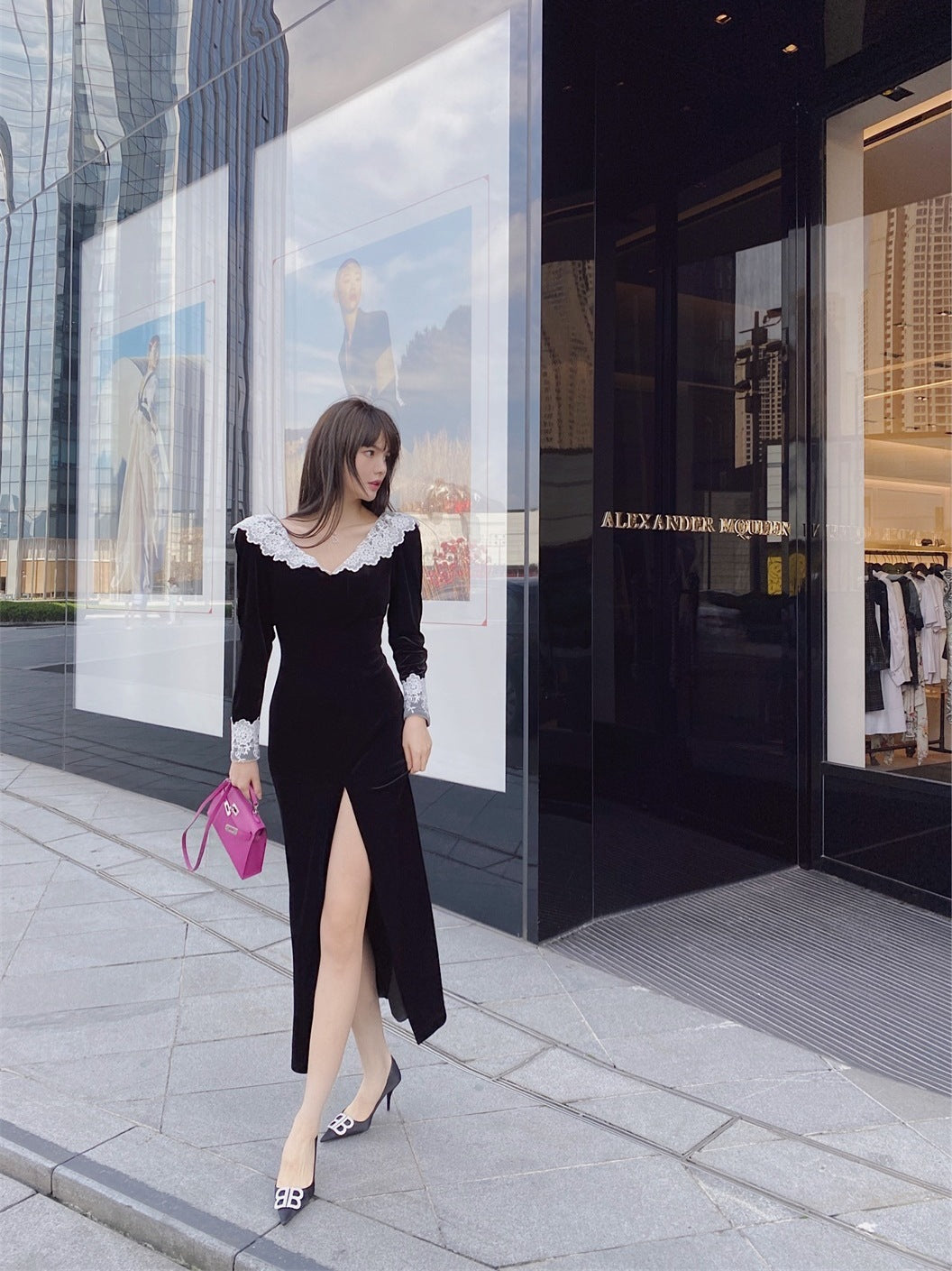 Autumn And Winter French Long-Sleeved Lace V-Neck Temperament Long Dress