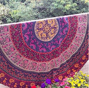 European And American Syle Round Printed Beach Towel Sunscreen Shawl Smmer Square Scarf Wish Scarf