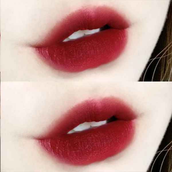 Smooth Velvet Moisturizing Matte Light Lipstick