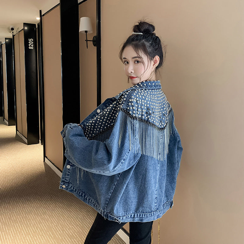 Skinny and fashionable denim coat