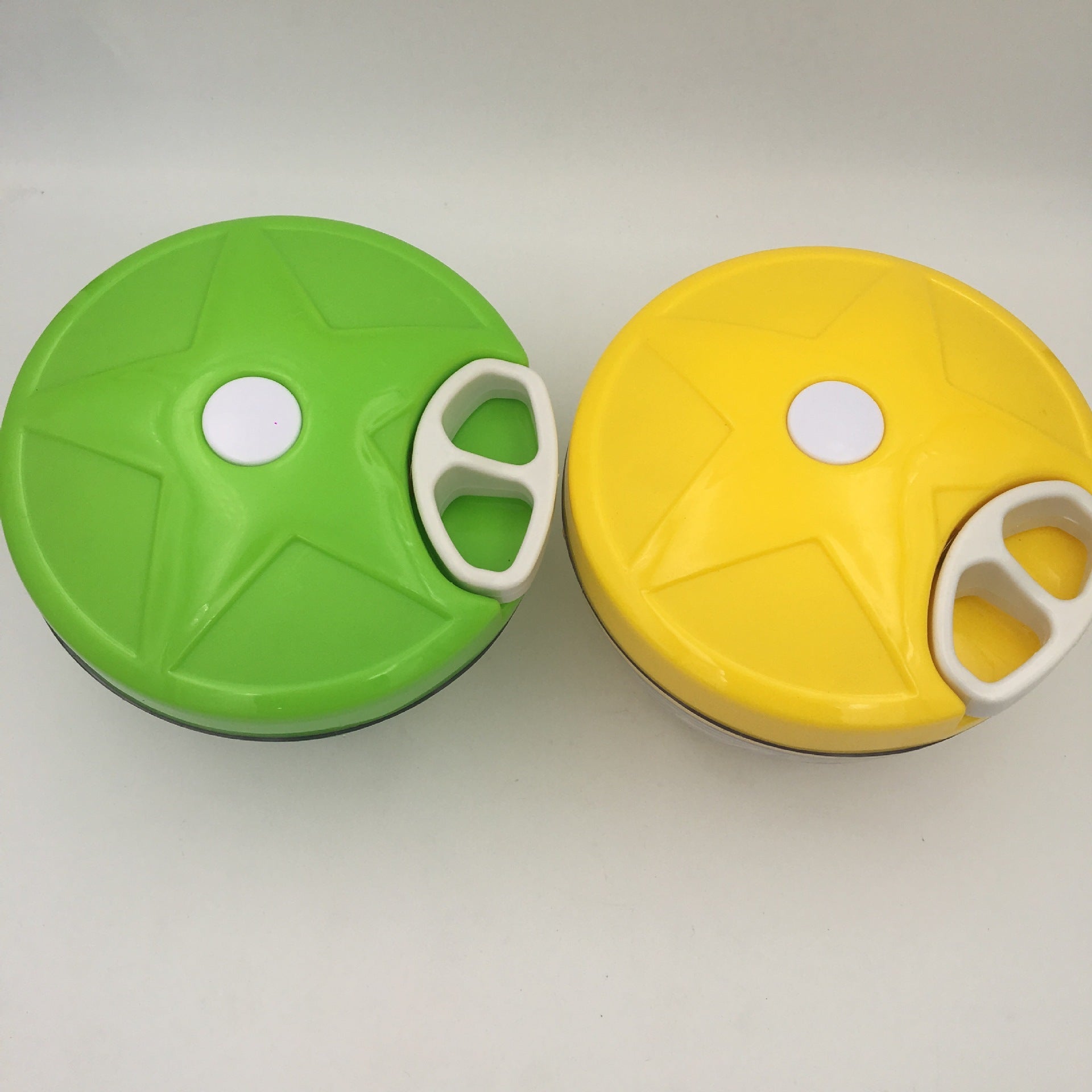 Multifunction Vegetable Fruit Twist Shredder