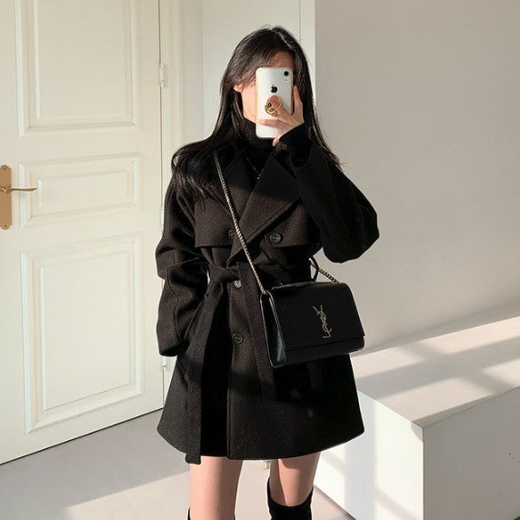 Women's Retro Fashion Elegance All-match Loose Collar Lace-up Woolen Coat