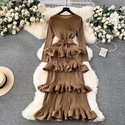 Cake Heavy Industry Pleated Slim Long Dress