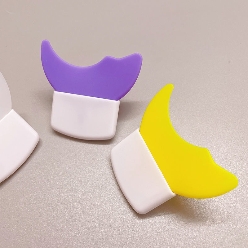 Eyelash Eyeliner Stencil Applicator Tool for Perfectly Defined Eye Makeup