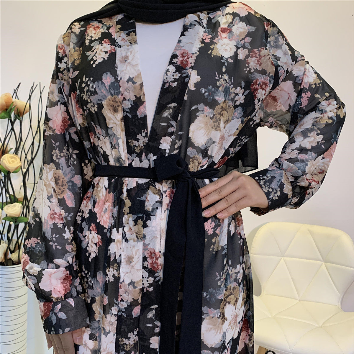 Loose Fitting Chiffon Long Sleeved Cardigan Robe