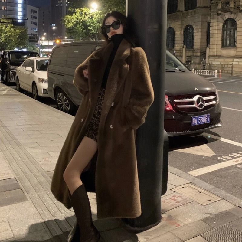 Thickened Long Section Suit Collar Faux Mink Coat