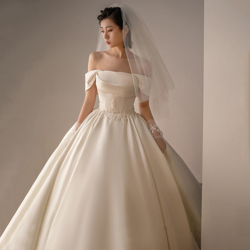 Off-shoulder Retro Satin Trailing Wedding Dress