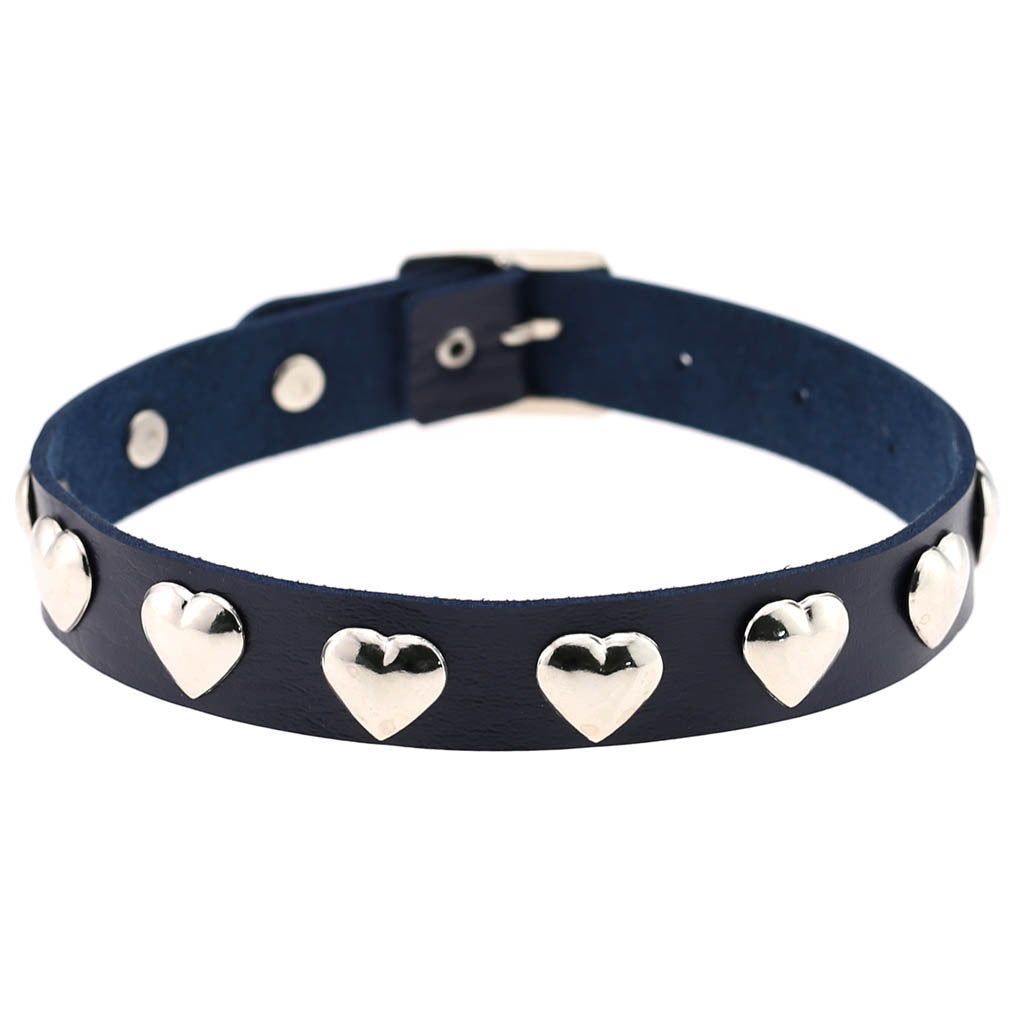 Collana con fibbia ad ardiglione con rivetti a forma di cuore, punk gotico originale Fan New