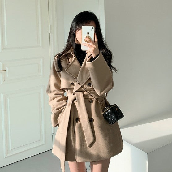 Women's Retro Fashion Elegance All-match Loose Collar Lace-up Woolen Coat