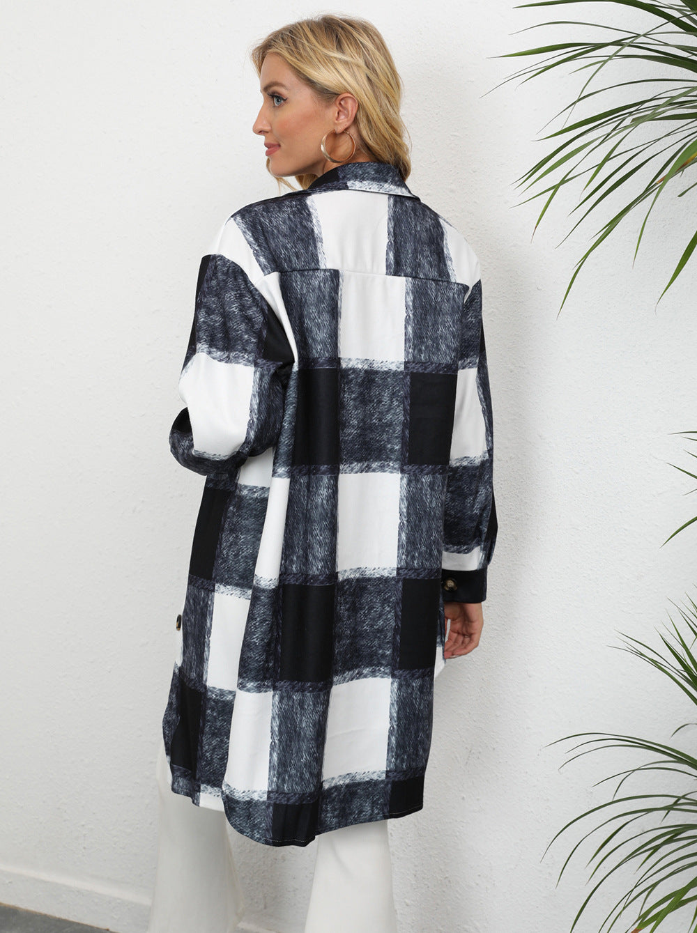 Women's Plaid Single-breasted Lapel Long-sleeved Coat