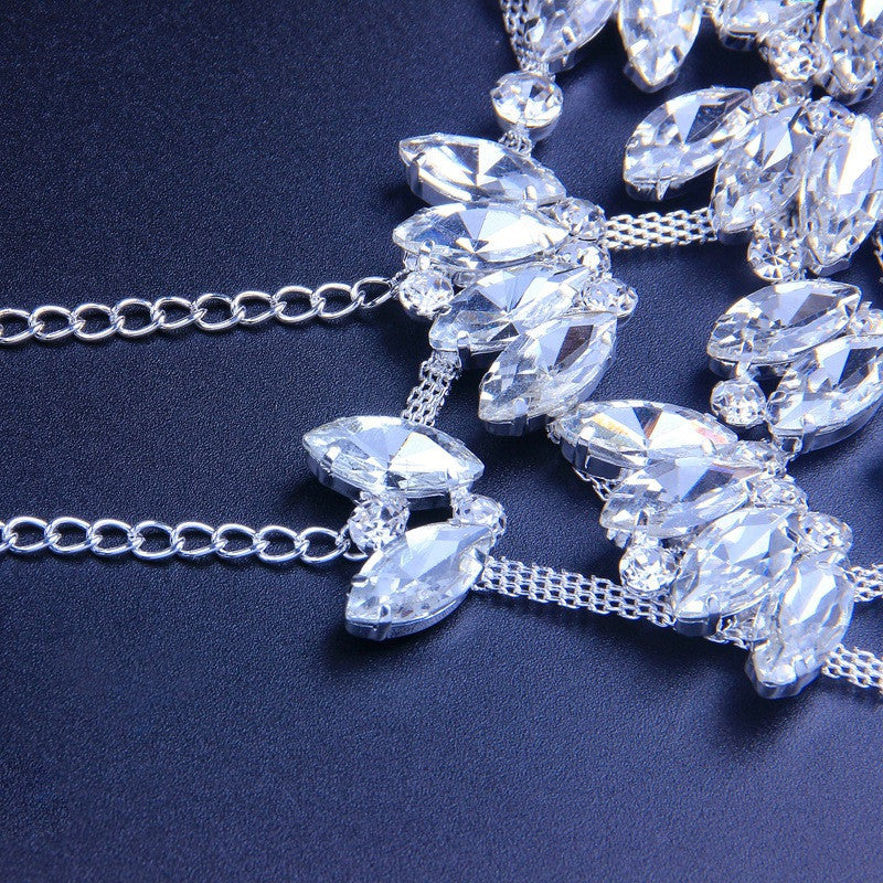 Fashion Half Face Rhinestone Mask - Elevate Your Style with Sparkling Details