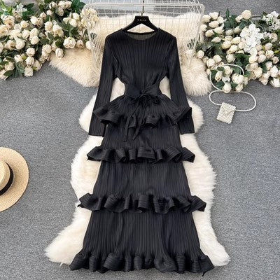 Cake Heavy Industry Pleated Slim Long Dress