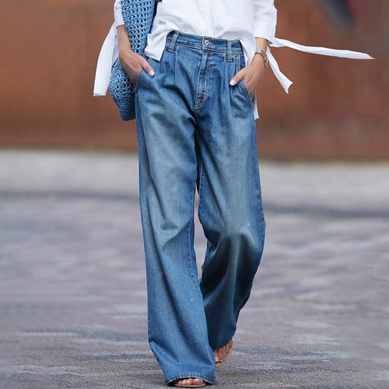 Nostalgic Jeans For Women With A High Waist And A Slimming Appearance